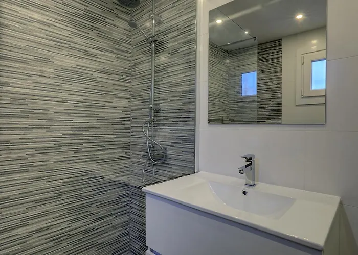 One Bedroom Walking Distance To Puerto Banus Apartment Marbella
